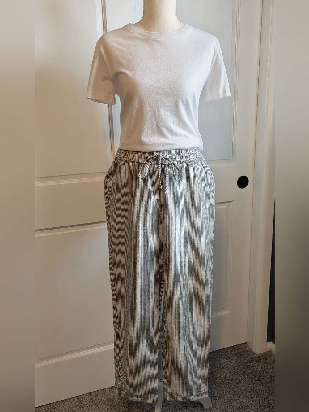 J. Crew Pinstriped Linen Pant Size 4